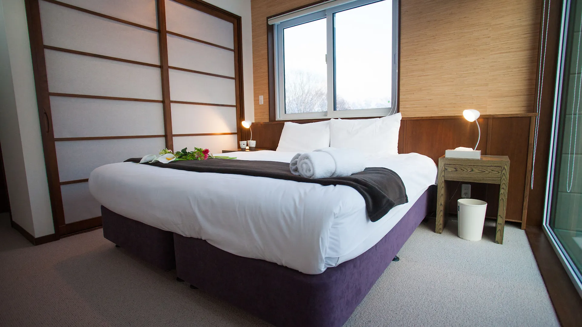 Toshokan 2 Kutchan Apartment
